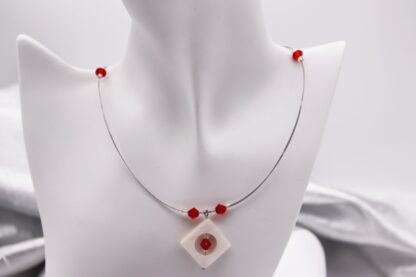 Schmuckset aus Muschelperlen und Swarovski-Kristallen – Bild 2