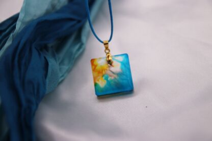 Epoxy Anhänger quadratisch türkis/ orange