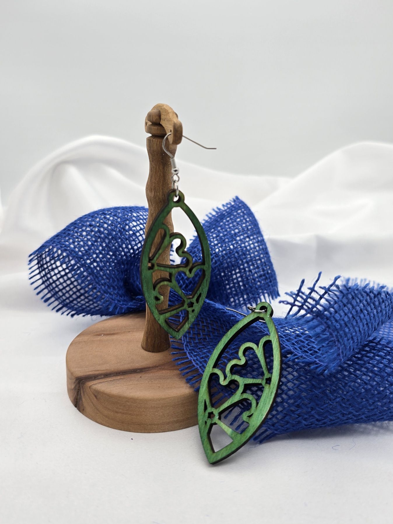 Linsenform Blumen grün