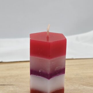 Kerze 6-Eck mehrfarbig Nr.30