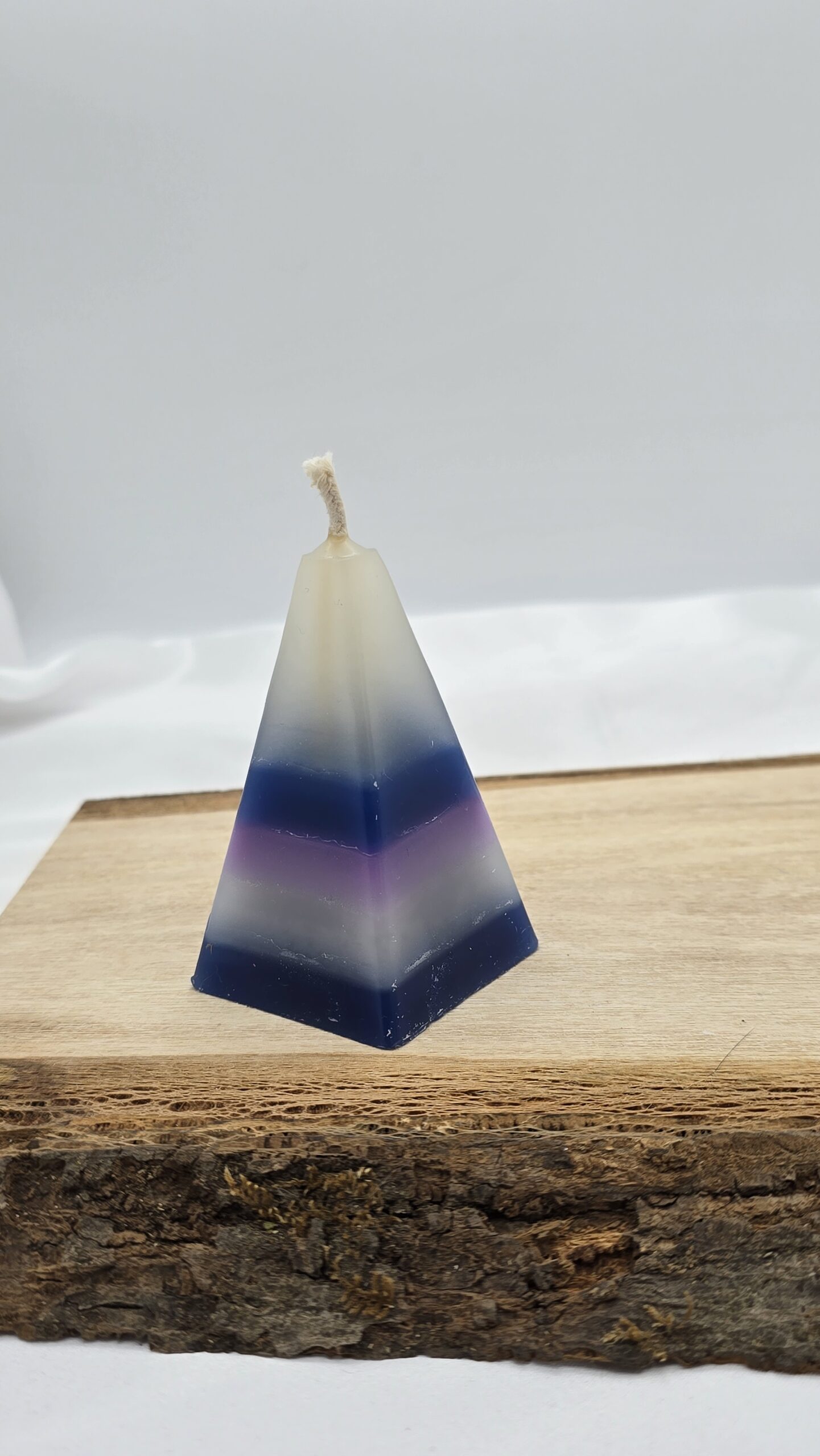 Kerze Pyramide mehrfarbig Nr.35