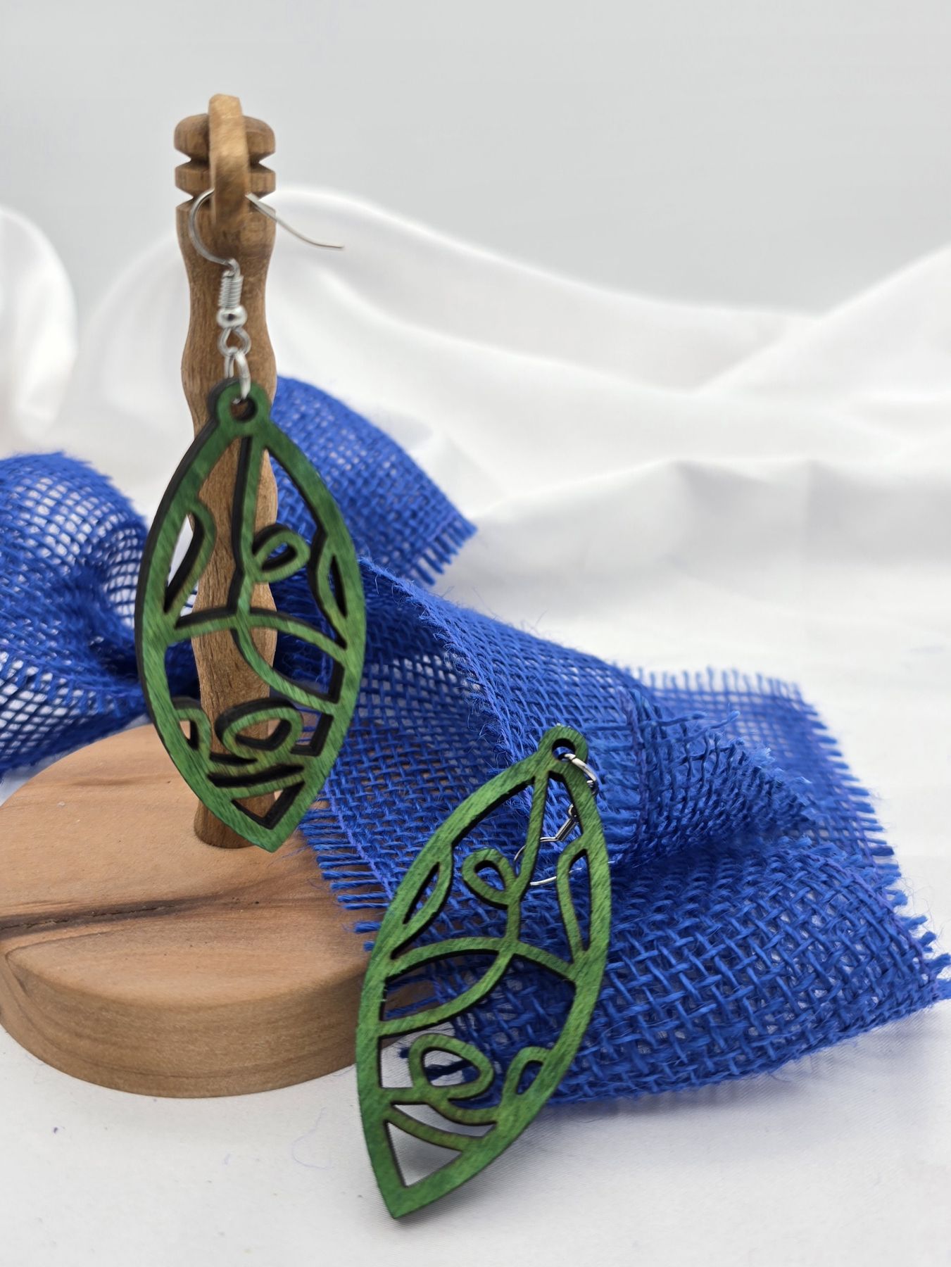 Linsenform Schlingen grün