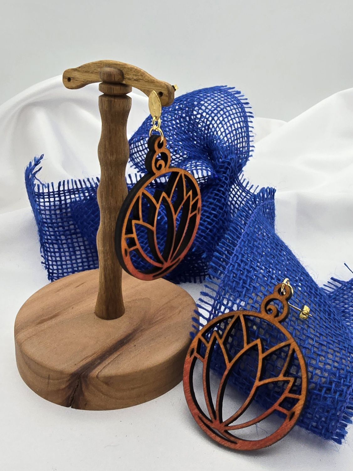 Lotusblume orange-rot