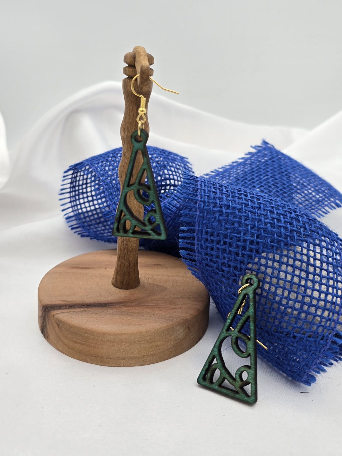 Dreieck grün vergoldete Haken