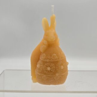 Kerze Osterei mit Hasenjunge dunkelgelb