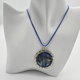 Kette rund blau-violett