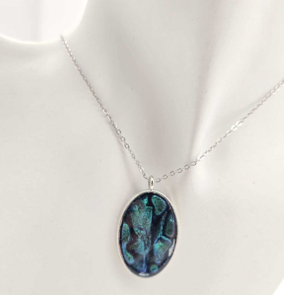 Kette oval grün