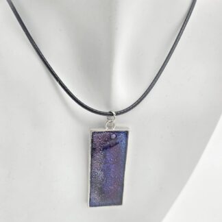 Kette blau-violettes Rechteck